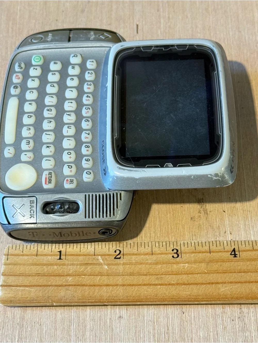 Sidekick Hiptop 1stGen Gray T-Mobile Swivel Smartphone UNTESTED No-Char Read Blw